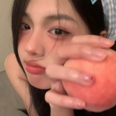 他在窥视你