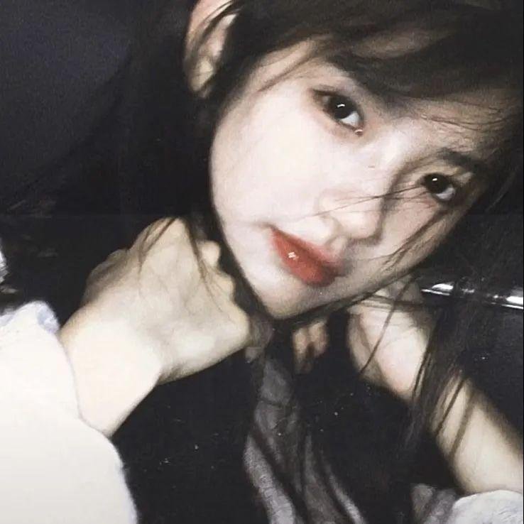 女富豪的美丽与哀愁